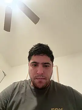 elwhite1996 online show from December 2025 01:43:02 AM