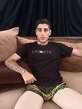 arenn1997 online show from October 2025 12:26:02 PM