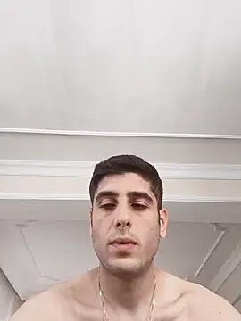 arenn1997 online show from October 2025 12:11:01 PM