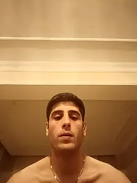 arenn1997 online show from November 2025 10:12:01 PM