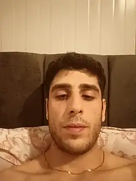 arenn1997 online show from February 2026 12:17:01 AM