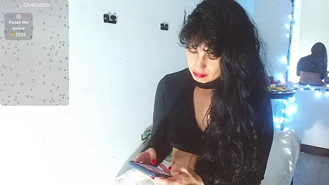 cristina connor online show from March 2025 05:13:01 AM