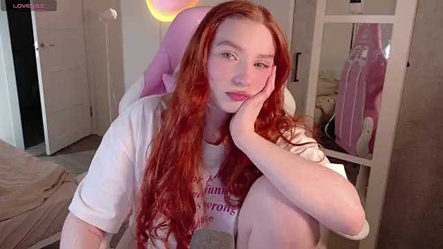 Snapshot of cinnabon_girls chatting on November 2025 11:04:02 PM cinnabon girls online show from November 2025 11:04:02 PM