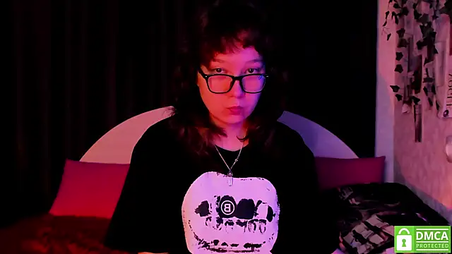 dreamgirllovee online show from October 2025 10:23:02 PM