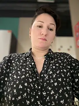 ZhenjaPoledance online show from February 2026 11:03:02 AM