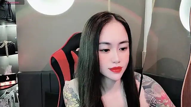 Snapshot of witch-39 chatting on December 2024 03:31:02 PM witch-39 online show from December 2024 03:31:02 PM