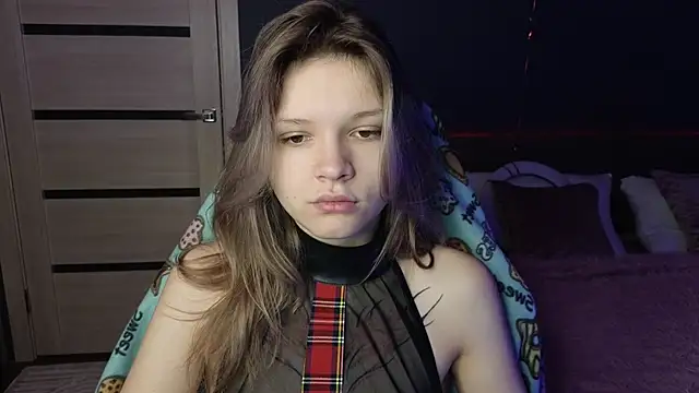 LitaBrom online show from March 2025 01:01:01 AM