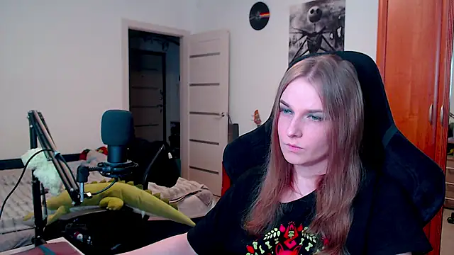 Snapshot of stellablondy chatting on February 2025 05:20:02 PM stellablondy online show from February 2025 05:20:02 PM