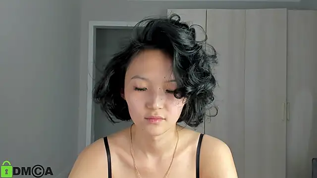 Snapshot of ailey_chao chatting on February 2025 02:24:01 PM ailey chao online show from February 2025 02:24:01 PM