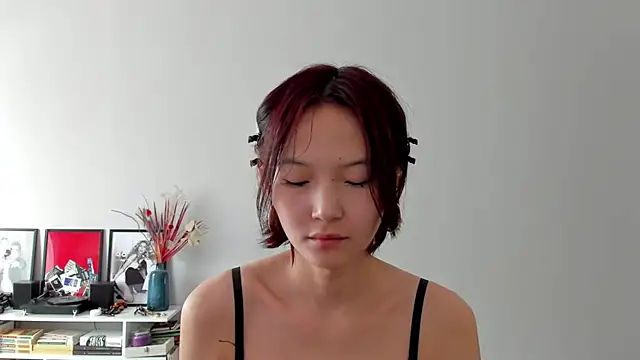 Snapshot of ailey_chao chatting on September 2025 03:43:02 AM ailey chao online show from September 2025 03:43:02 AM