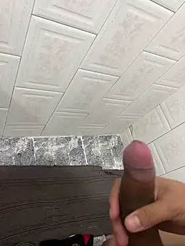 Snapshot of asrrael_22 chatting on December 2025 10:49:02 PM asrrael 22 online show from December 2025 10:49:02 PM