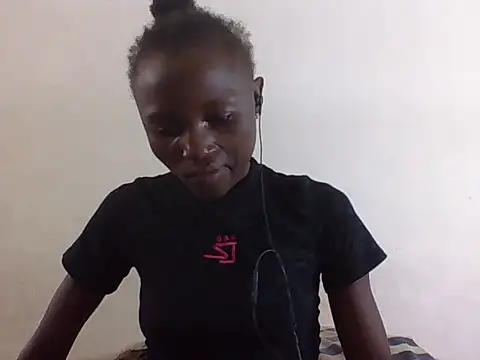 Snapshot of SexyNeedle22 chatting on February 2026 07:29:01 AM SexyNeedle22 online show from February 2026 07:29:01 AM