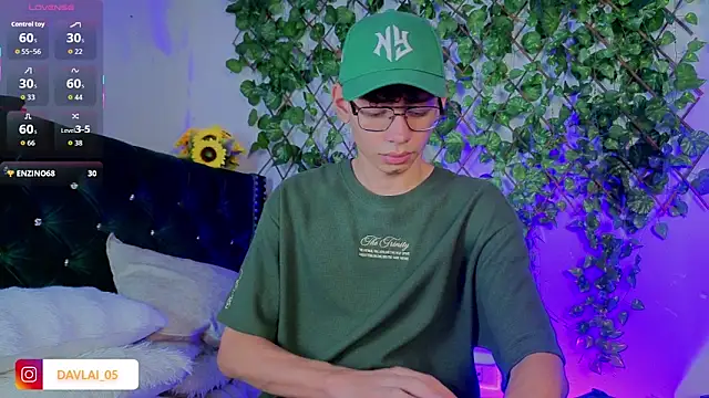 Daviid laidd online show from November 2025 07:46:02 PM