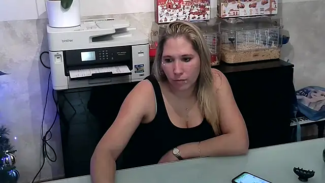 Chatonne69 online show from December 2024 10:42:02 PM