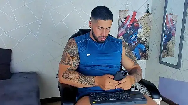 Snapshot of Cristian_Walker chatting on January 2025 07:24:01 PM Cristian Walker online show from January 2025 07:24:01 PM