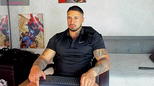 Cristian Walker online show from July 2026 01:03:02 PM