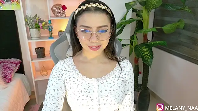 melany naa online show from September 2025 12:58:02 AM