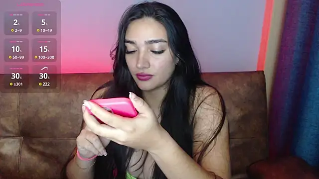 Snapshot of zara41 chatting on January 2025 09:53:01 PM zara41 online show from January 2025 09:53:01 PM