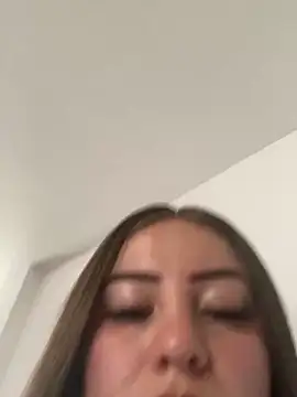 Snapshot of cheryl_cc chatting on February 2025 07:04:02 PM cheryl cc online show from February 2025 07:04:02 PM