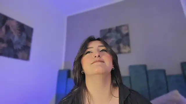 Kathia Morelli online show from July 2026 11:58:02 AM