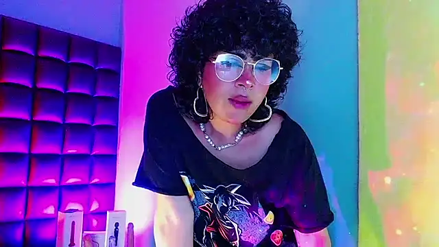 kuromi69 online show from December 2024 11:02:02 AM