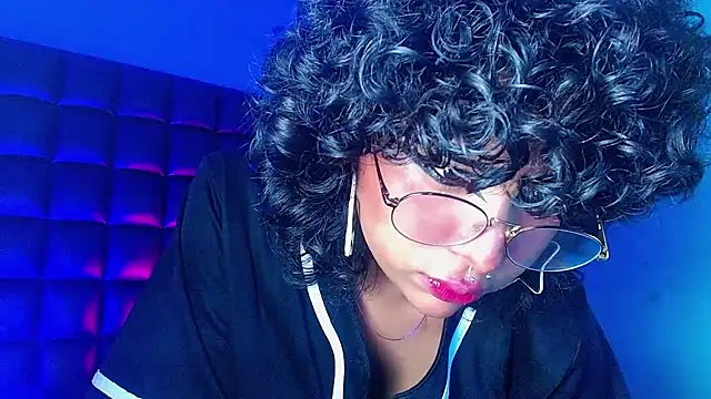 kuromi69 online show from March 2025 10:51:01 AM