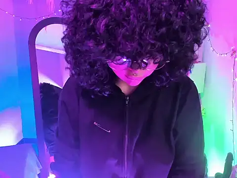 kuromi69 online show from February 2026 05:25:01 AM