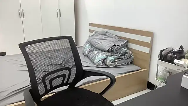 Louis Baby online show from September 2025 02:39:02 PM