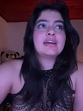 Snapshot of Stephania_18 chatting on February 2025 01:05:02 AM Stephania 18 online show from February 2025 01:05:02 AM