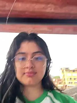 Snapshot of Stephania_18 chatting on February 2025 10:25:02 PM Stephania 18 online show from February 2025 10:25:02 PM