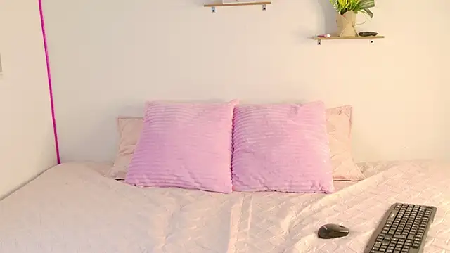 Snapshot of Atenea_Makri chatting on January 2025 11:50:01 PM Atenea Makri online show from January 2025 11:50:01 PM