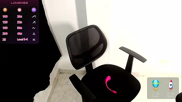 Snapshot of vanne_summer_ chatting on February 2026 11:14:01 PM vanne summer online show from February 2026 11:14:01 PM