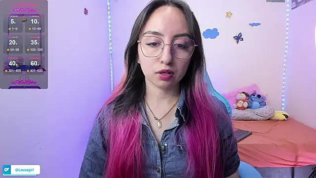 Snapshot of Julieta_cott chatting on January 2025 12:12:01 AM Julieta cott online show from January 2025 12:12:01 AM