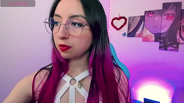 Snapshot of Julieta_cott chatting on February 2025 09:59:01 PM Julieta cott online show from February 2025 09:59:01 PM