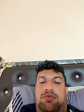 Snapshot of vini1754 chatting on October 2025 05:53:02 AM vini1754 online show from October 2025 05:53:02 AM