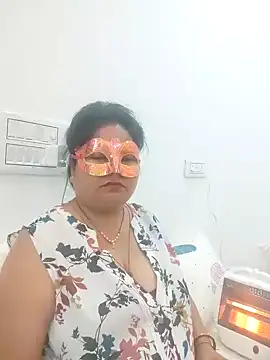 Snapshot of BBW_HOT_COUPLE chatting on December 2024 06:29:02 AM BBW HOT COUPLE online show from December 2024 06:29:02 AM