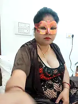 Snapshot of BBW_HOT_COUPLE chatting on January 2025 01:58:01 PM BBW HOT COUPLE online show from January 2025 01:58:01 PM