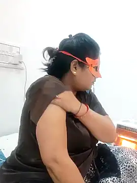 Snapshot of BBW_HOT_COUPLE chatting on January 2025 02:04:01 PM BBW HOT COUPLE online show from January 2025 02:04:01 PM