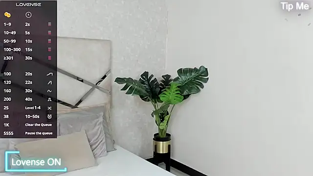 Snapshot of mike_belle chatting on January 2025 11:16:01 PM mike belle online show from January 2025 11:16:01 PM