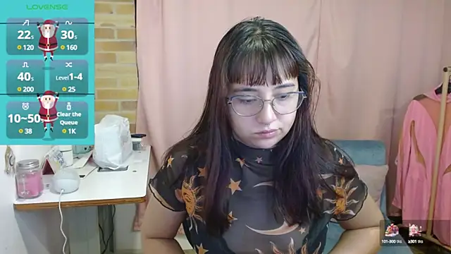 Snapshot of emitaa17228o chatting on December 2024 09:37:01 PM emitaa17228o online show from December 2024 09:37:01 PM