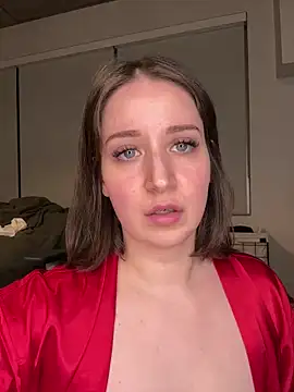 nerdynina online show from February 2025 02:49:01 AM