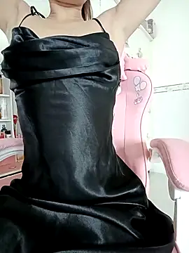    Erin    online show from February 2025 03:01:02 AM