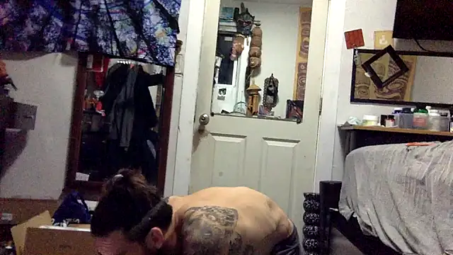 Snapshot of Robriguezxxx chatting on December 2024 08:29:01 AM Robriguezxxx online show from December 2024 08:29:01 AM