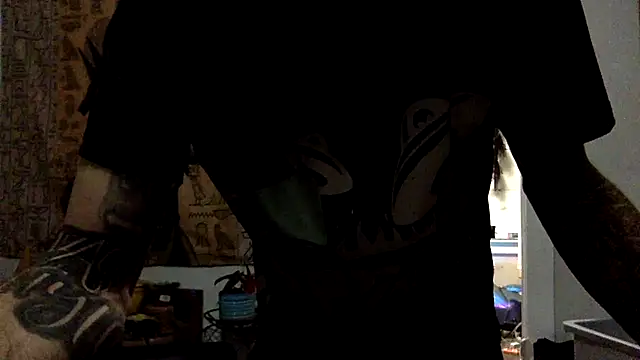 Snapshot of Robriguezxxx chatting on January 2025 05:27:01 AM Robriguezxxx online show from January 2025 05:27:01 AM