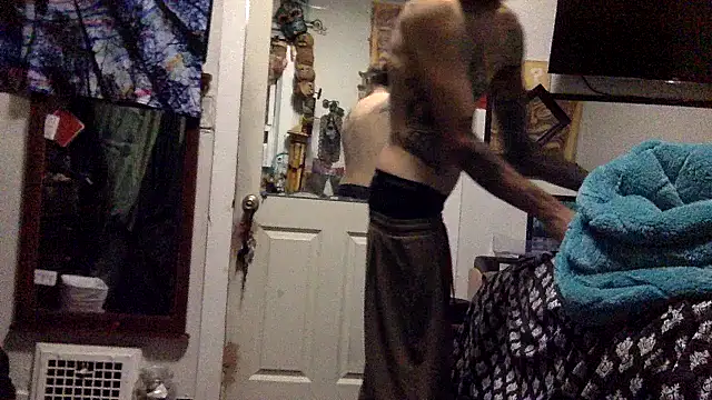 Snapshot of Robriguezxxx chatting on February 2025 03:48:01 AM Robriguezxxx online show from February 2025 03:48:01 AM