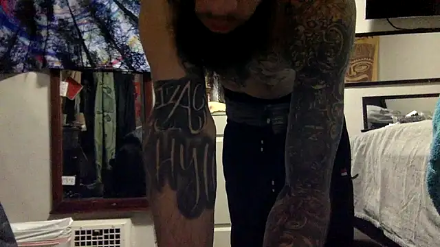 Snapshot of Robriguezxxx chatting on February 2025 04:52:02 AM Robriguezxxx online show from February 2025 04:52:02 AM