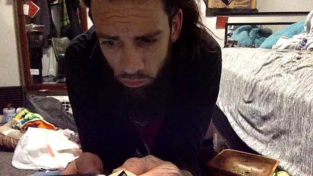 Snapshot of Robriguezxxx chatting on March 2025 08:40:02 AM Robriguezxxx online show from March 2025 08:40:02 AM