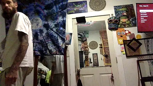 Snapshot of Robriguezxxx chatting on October 2025 04:33:02 AM Robriguezxxx online show from October 2025 04:33:02 AM