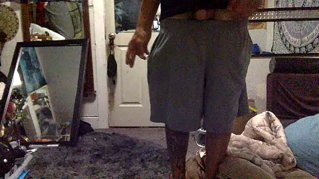 Snapshot of Robriguezxxx chatting on October 2025 05:29:02 AM Robriguezxxx online show from October 2025 05:29:02 AM