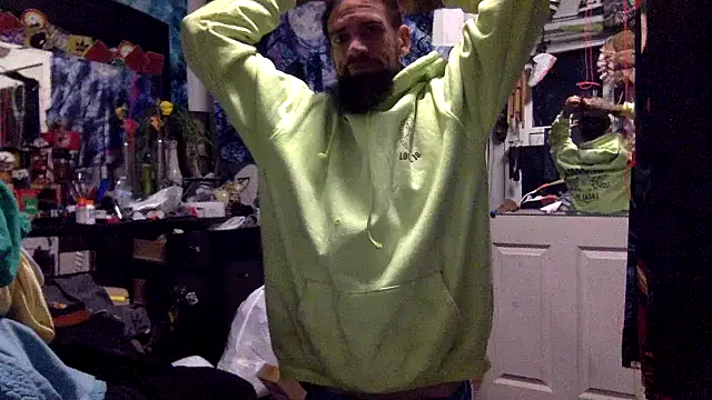 Snapshot of Robriguezxxx chatting on November 2025 05:28:02 AM Robriguezxxx online show from November 2025 05:28:02 AM